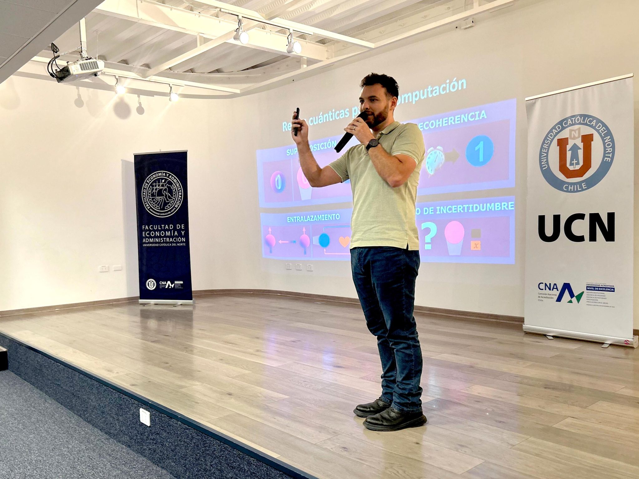 QuAntü está presenta en el Seminario Internacional de Tecnologías Cuánticas para el Modelamiento de Recursos Naturales en la UCN